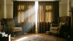 De truc met zware gordijnen die een flat gezelliger maakt zonder extra kosten